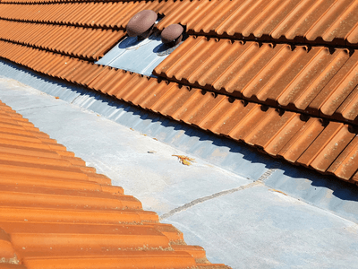 About Leaking Skylight Repair Pros Bellflower, CA